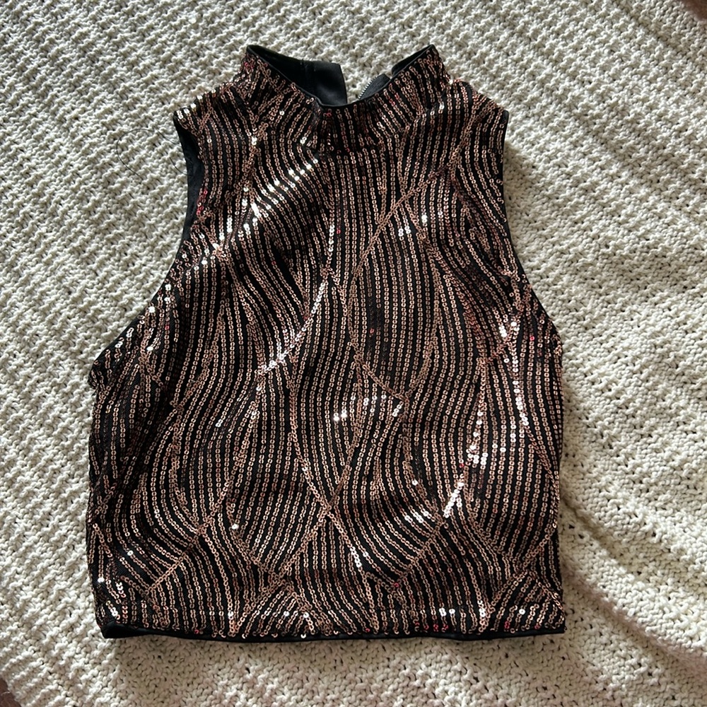 💖 Sequin crop top